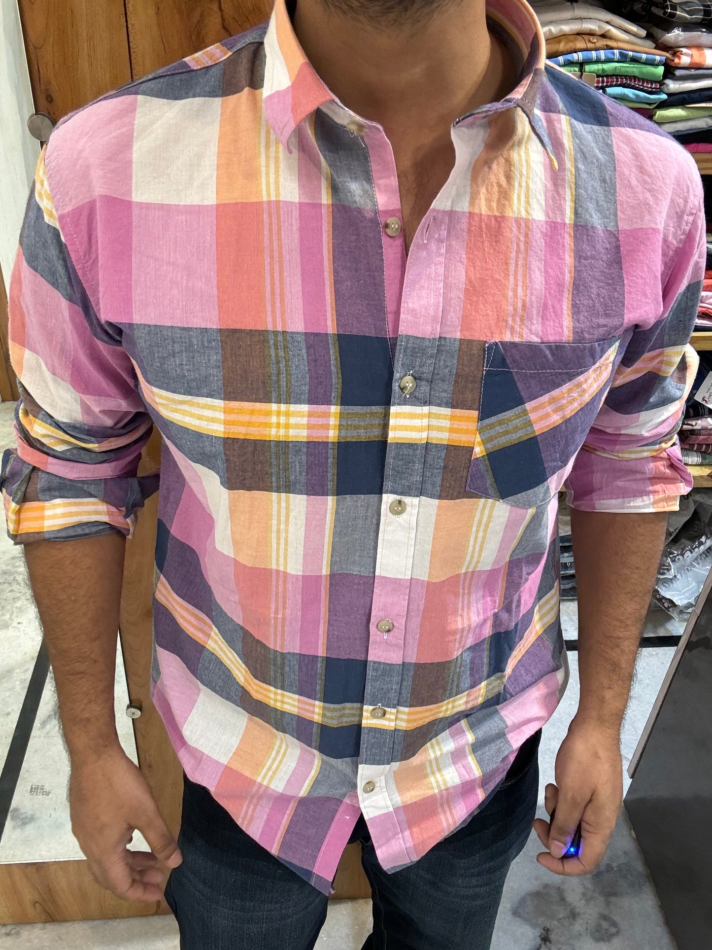 Premium Checked Shirt (M) ED1066