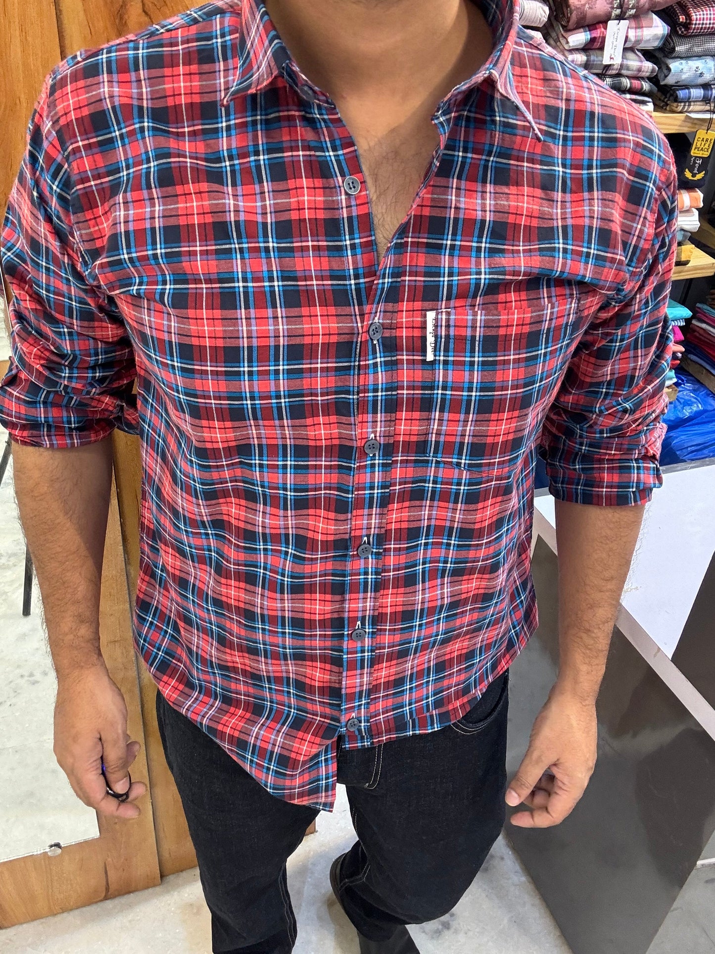 Premium Checked Shirt (M) ED1176