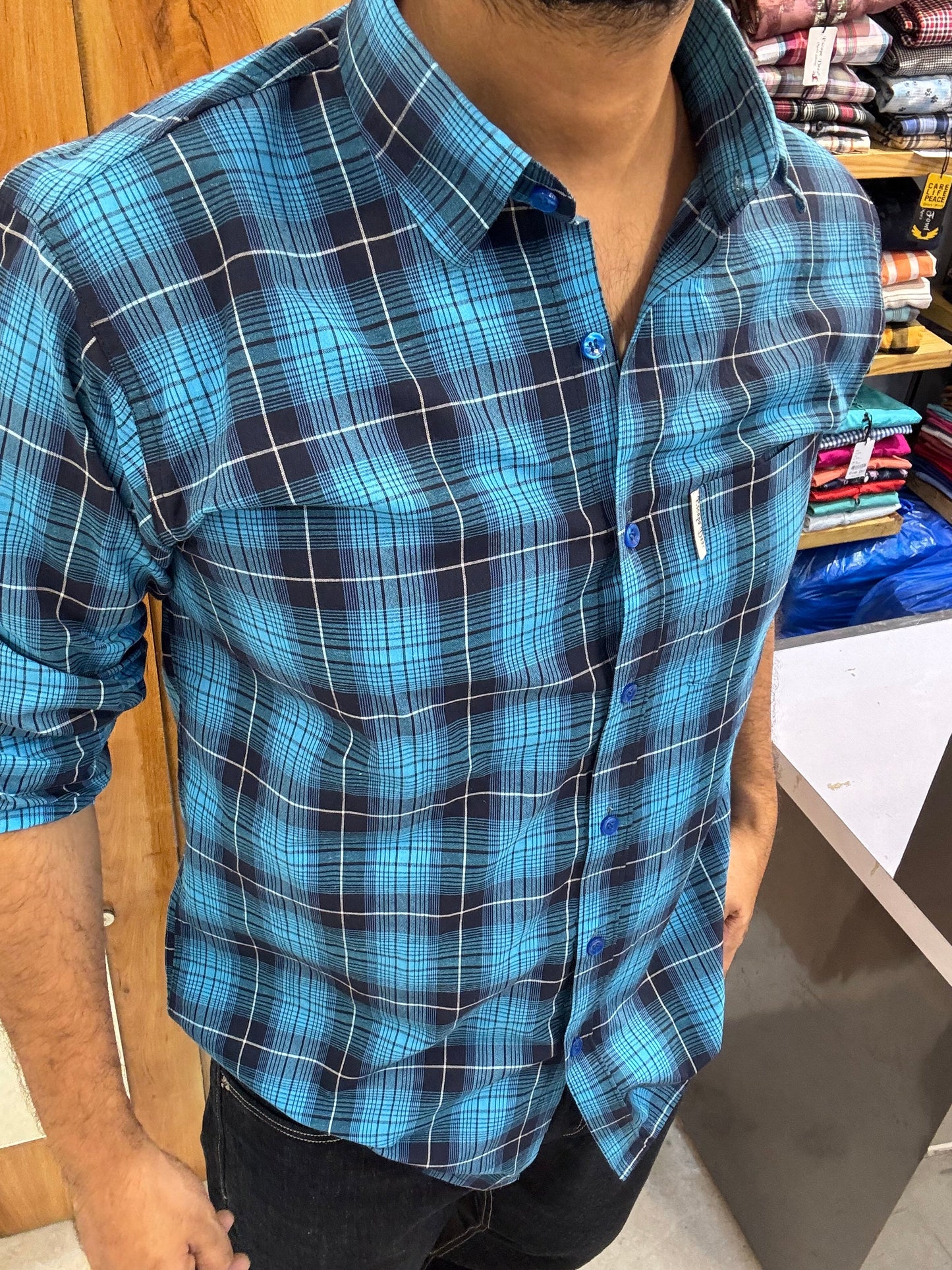 Premium Checked Shirt (M) ED1107
