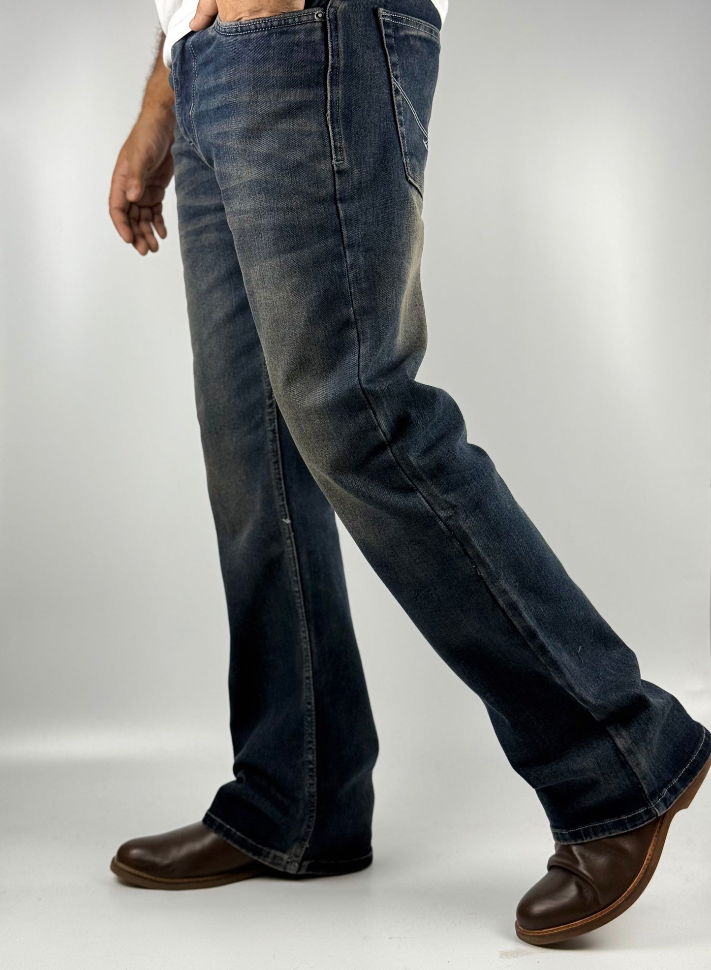 Bootcut Jeans J1011