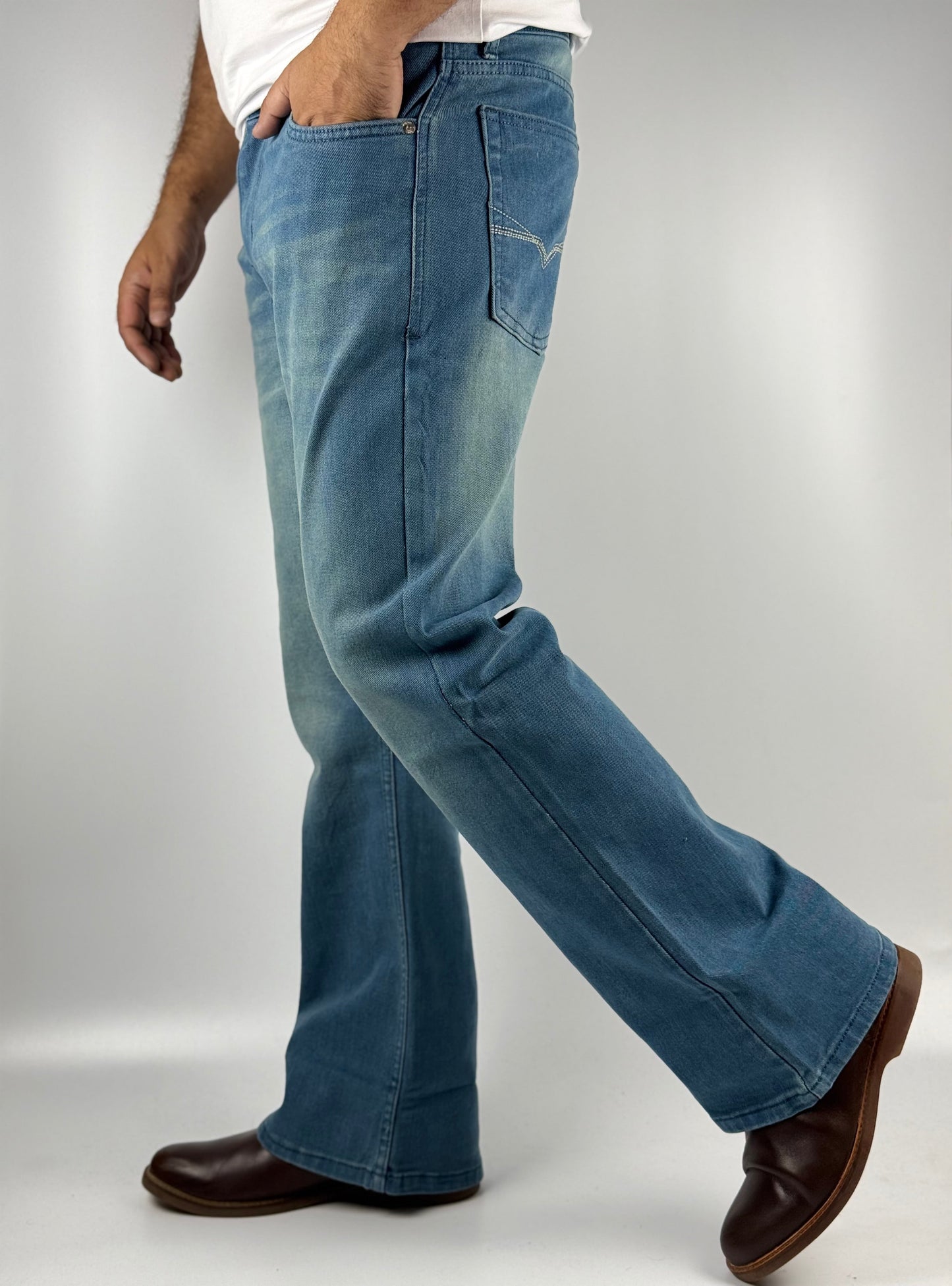 Bootcut Jeans J1001