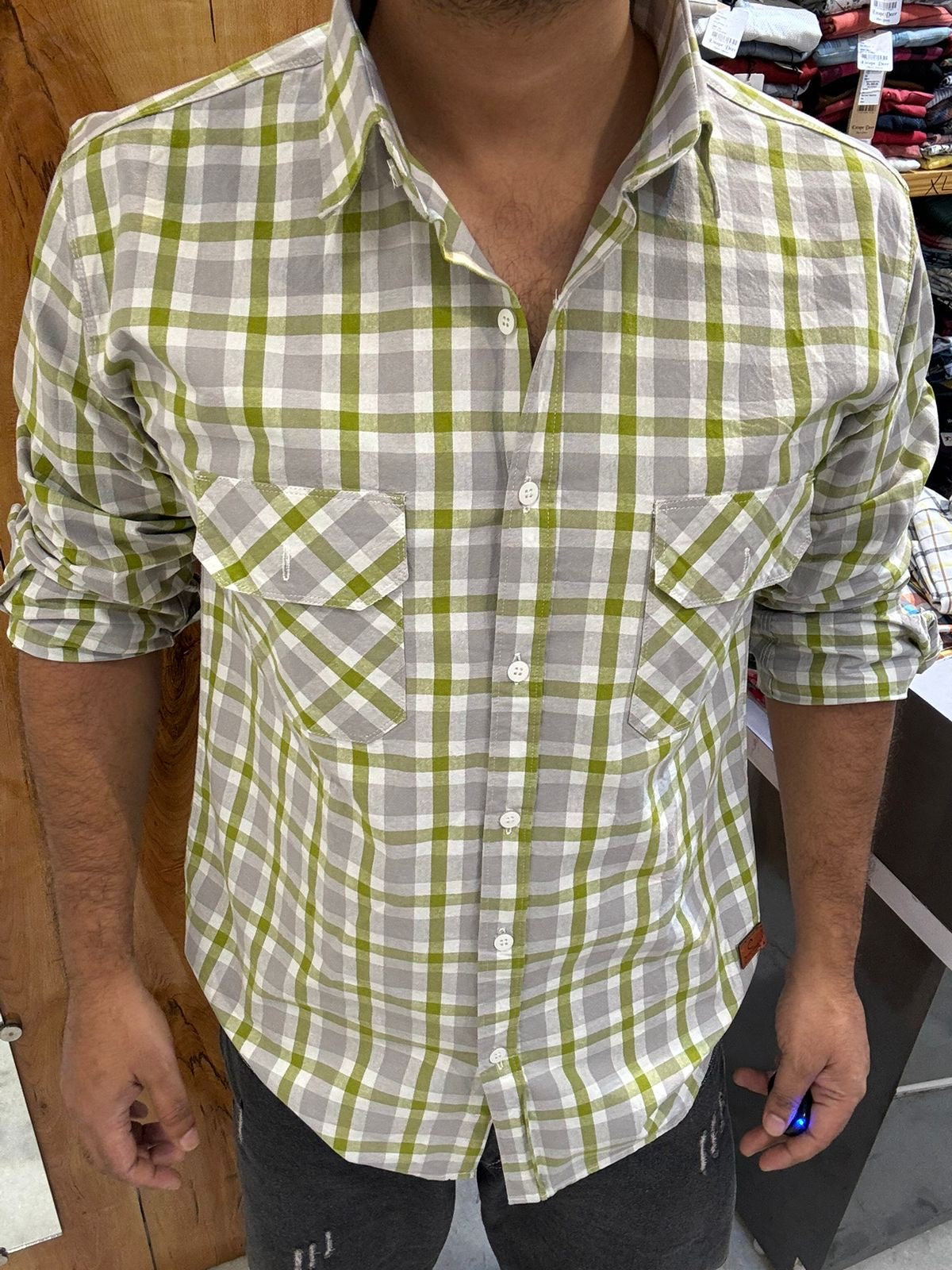 Double Pocket Checked Shirt (M) ED1094