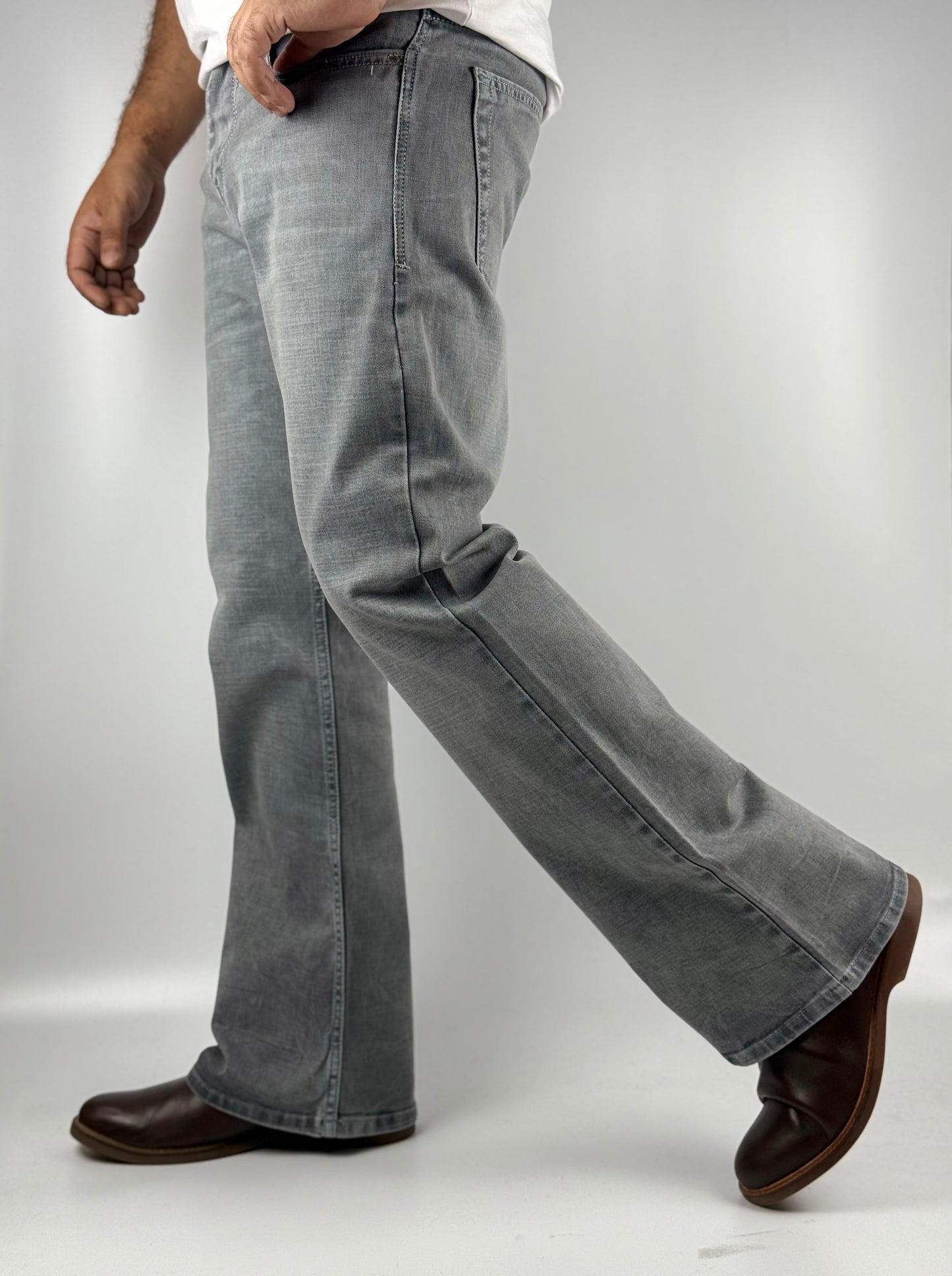 Bootcut Jeans J1006