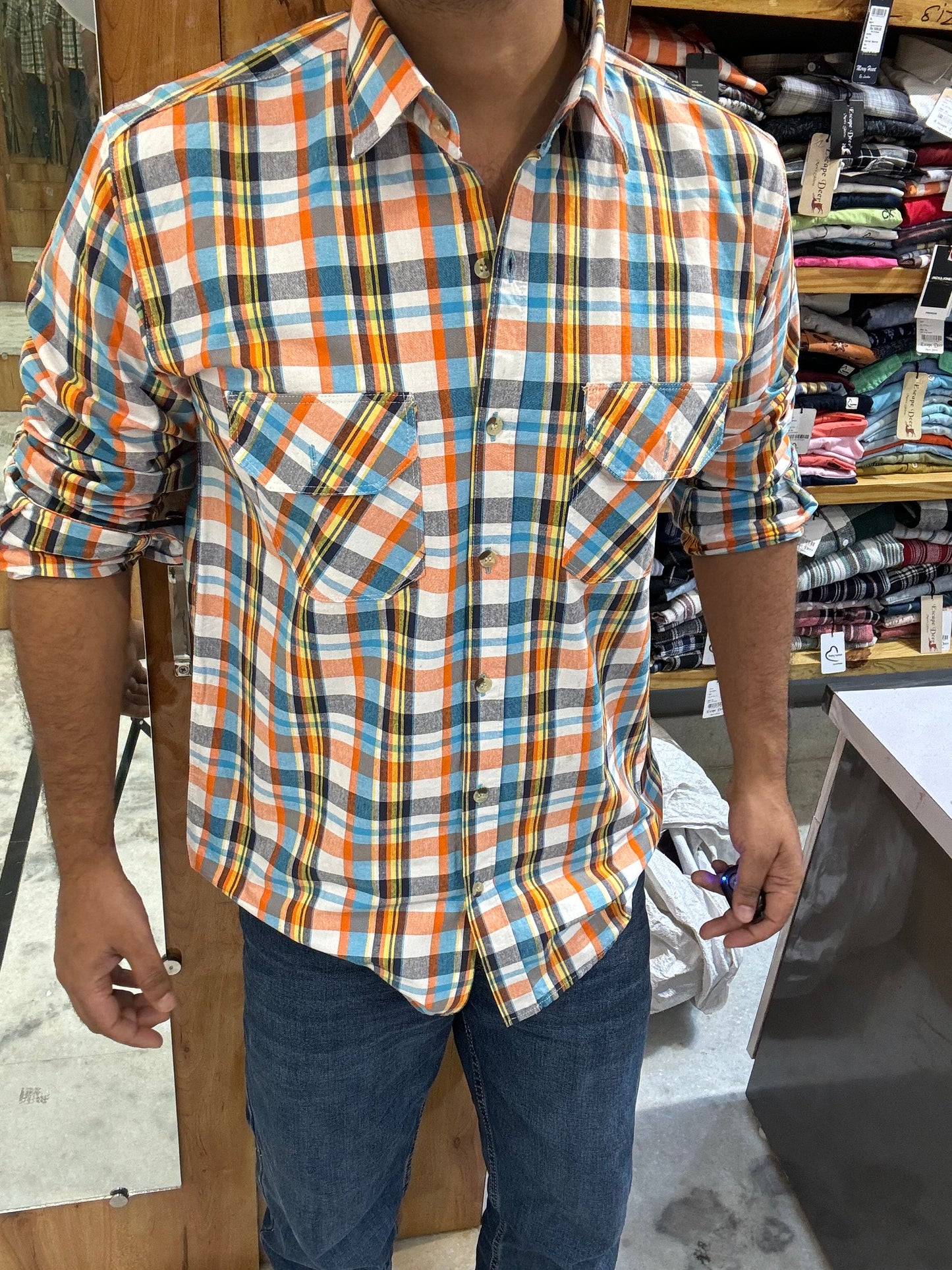 Premium Checked Shirt (M) ED1159