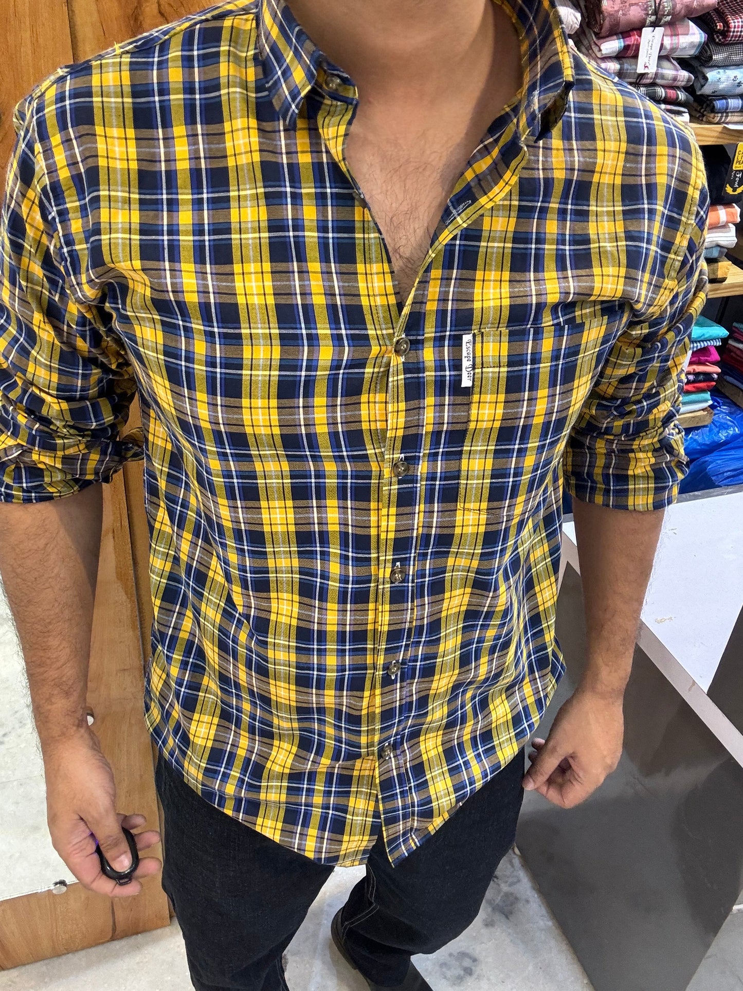 Premium Checked Shirt (M) ED1108